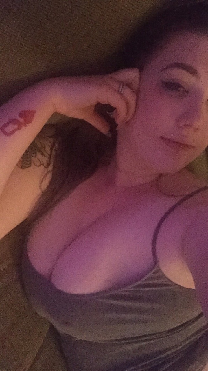 blvckl0dge:  Just trying to relax at home. ☺️