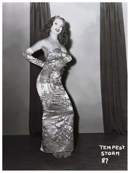 Tempest Storm        (aka. Annie Blanche porn pictures