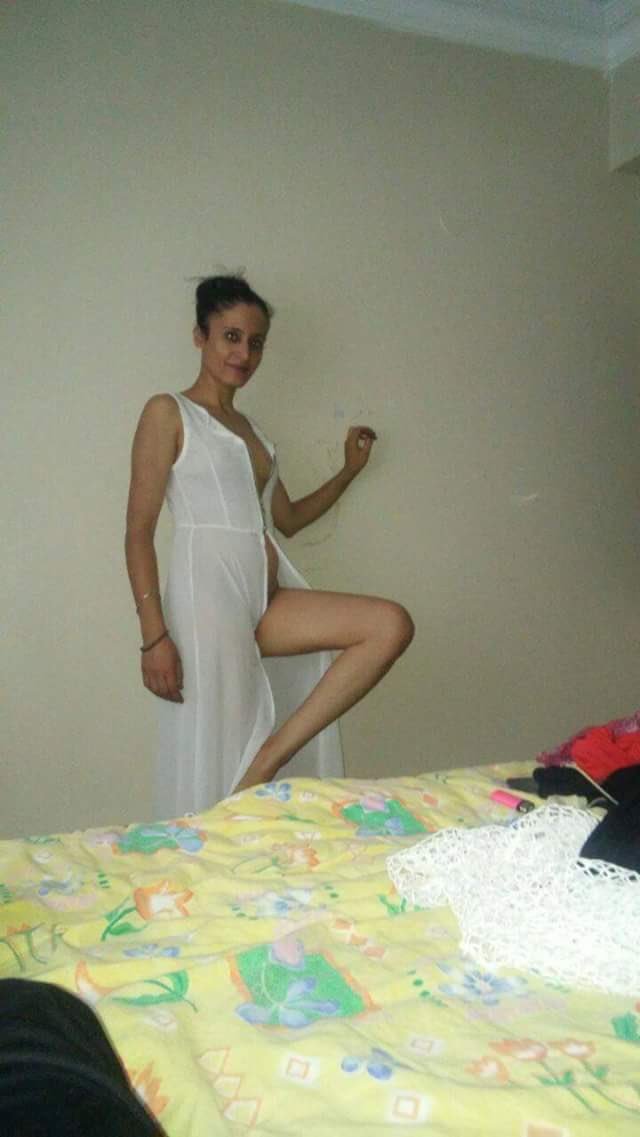 Deli tay gibi bu hatun.bu sexıı Hatunla tanışmak ısgıyorum