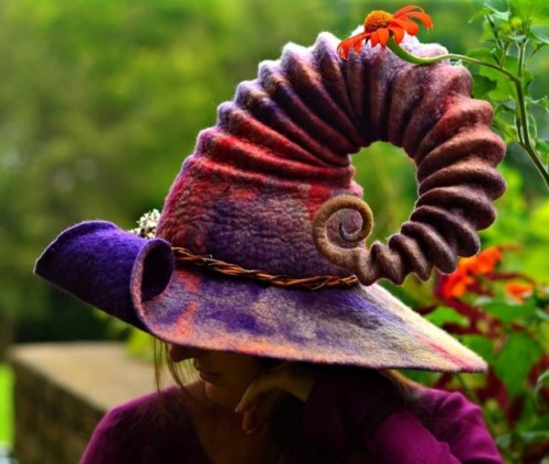 systlin: thebibliosphere: narpas: sogeeky: sosuperawesome: Felt Witch Hats Felt Wicked Art on Etsy S