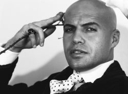 hotfamousmen:  Billy Zane