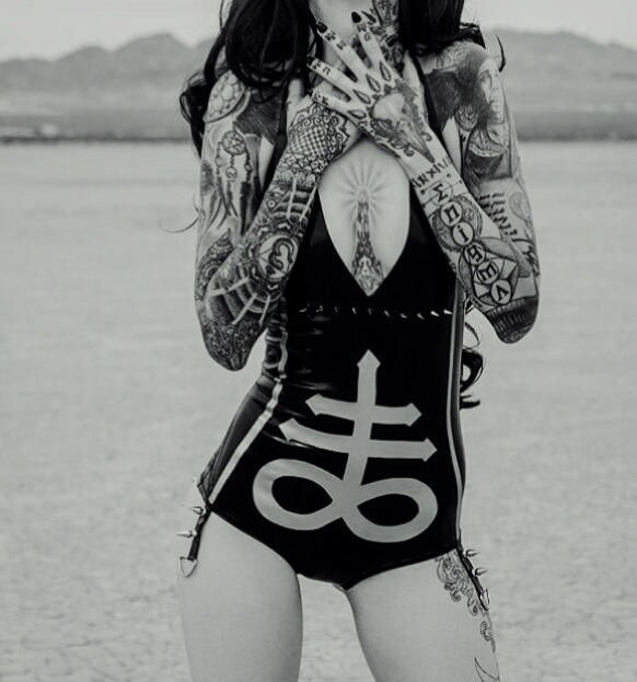 sinners-club:♠ come and sin? ♠