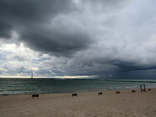 Storm Incoming 09/10/2016