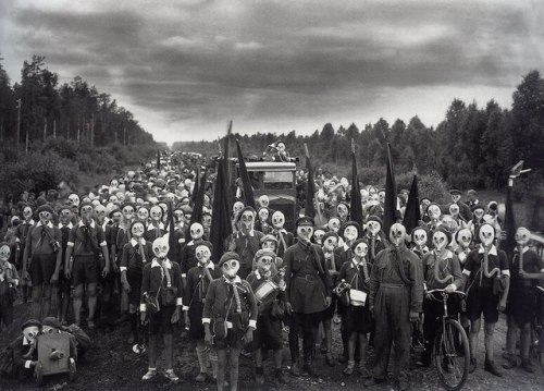 Soviet ‘Young Pioneers’ during training, 1937. Photographed by Viktor Bulla.