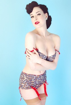 theperfectladies:  Dita Von Teese 