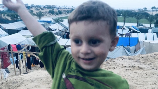 Donate to Help my family survive the war on Gaza by fleeing to safety, organized by EHAB AYYAD