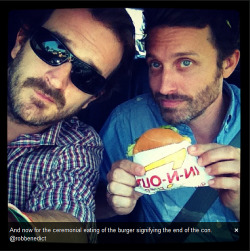 crowley-for-king:  Cutest BFFs ever… 