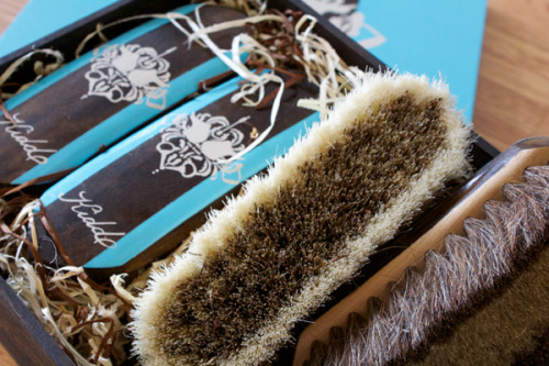 Moxie Designs custom natural fiber brush Review on Cavalcade