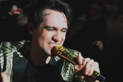 brendonuriesource: Panic! At The Manchester Arena | prettyy.odd._