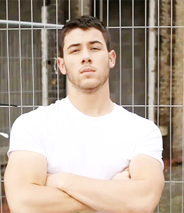 nextdoorgayguy:  Thank you, Joe … for embracing your gay admirers!