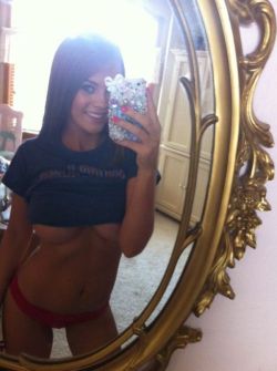 timfirtim: Sexy Petite Teen Wanna Fuck Now!!!