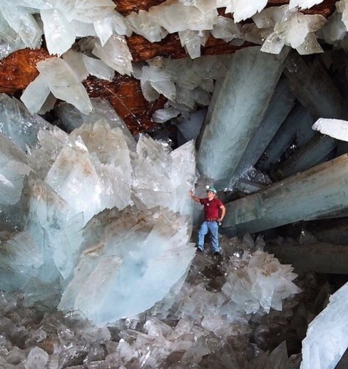artisticlog: Giant crystal cave in Chihuahua, Mexico ✨
