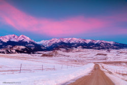 montanamoment:  Your 🚙 + this road = 😍. 📷: