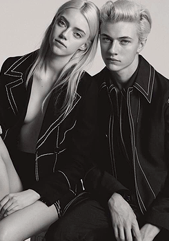 kamillamacaulay: Lucky Blue and Pyper America Smith for Harper’s Bazaar China