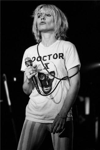 Sex vintagegeekculture:  Debbie Harry, lead singer pictures