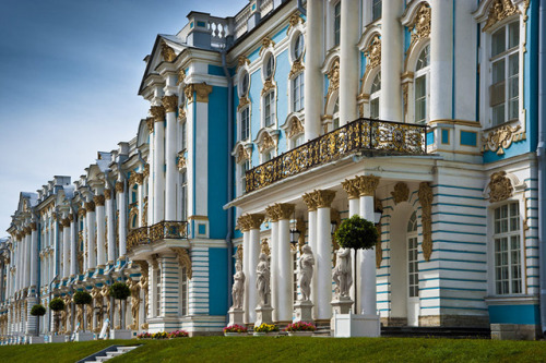 Catherine Palace (St. Petersburg, Russia).1. Aerial view, looking west2. Inside the complex, looking