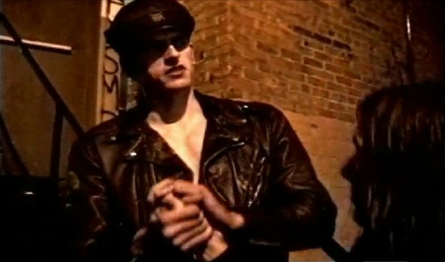 steele-dreams:  ~~Again, Pete rocks the ‘leather jacket no shirt’ look… *sigh*  Peter speaks russian