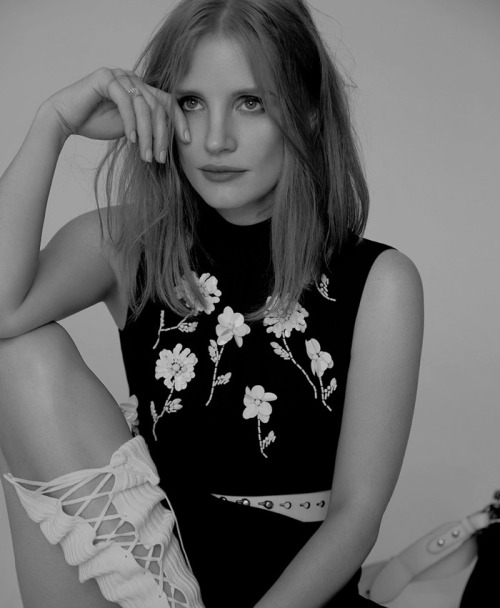 bwgirlsgallery: Jessica Chastain photographed by Dusan Reljin