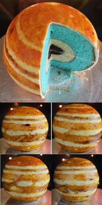 shmitchey:  stunningpicture:  Jupiter cake  I want this and the other seven planets all on cake format 