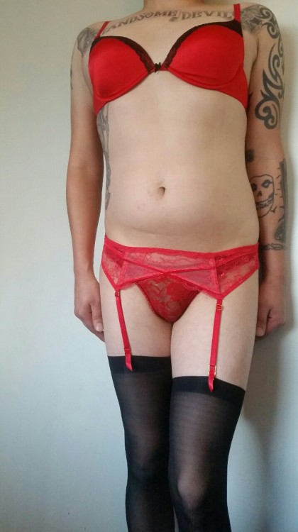 bigblueslick: justdontknow83: Really loving my red lingerie Red looks great on you!