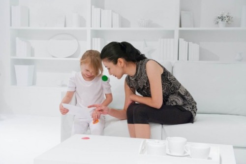 exxxmilitary:  The Obliteration Room - Yayoi Kusama (2012)  Yayoi Kusama constructed a beautiful yet simple domestic environment complete with a piano, a table, chairs, and other household decorations in a brilliant white at the Queensland Gallery of
