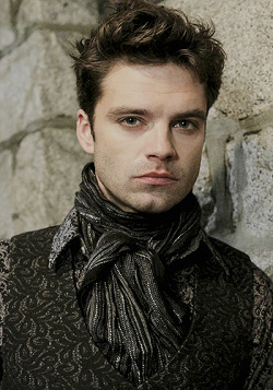 dailyevanstan:  Sebastian Stan as The Mad Hatter on ‘Once Upon a Time’ 