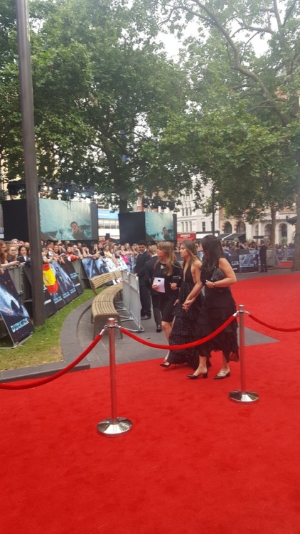 harrystylesnews:July 13: Anne and Glenne on the red carpet.