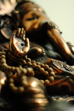 my-spirits-aroma-or:  Deva shree Ganesha