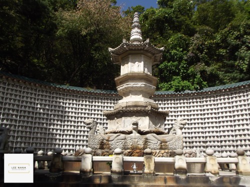 Place : 삼각산 도선사 Temple on Bukhansan MountainsPhotograph : Lee Nana