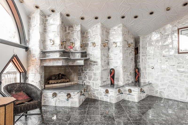 househunting:  $1,750,000 /11 brIndianapolis, INi’m so confused. submission. built