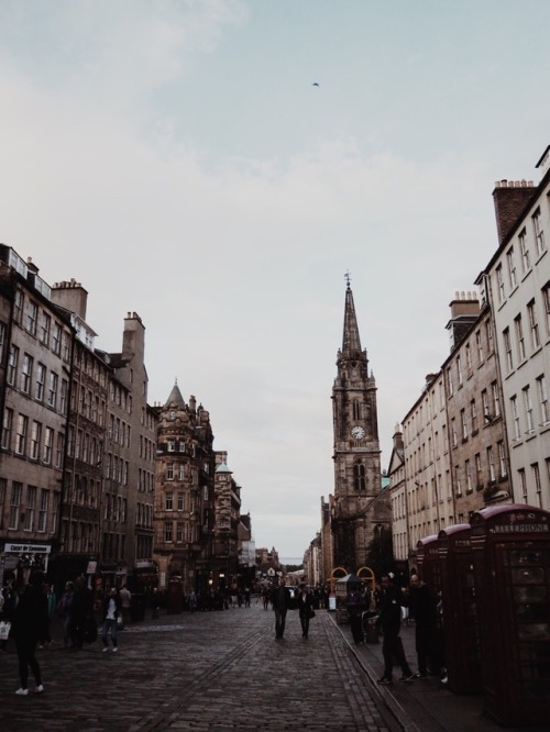 smaugthedestroyerr: Edinburgh, Scotland.