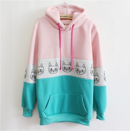 hiddenjumprope:shopharajukubaby:Kitty Print Hoodie$28I need this hoodie.