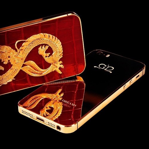 goyardiphone:  Solid Gold iPhone vs. Solid Gold Dragon - which one would you pick ?? By @goldendreamsgeneva #emirates #dubai #dubaimall #goyard #goldendreams #goldiphone #dragon #moscow #russia #qatar #ksa #kuwait #gift #swissmade #rolex #richardmille