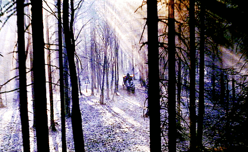 lucywestnras:Is it always like this? Pretty much…Van Helsing (2004)