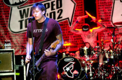 fuckblink182:blink-182 on the Warped Tour 