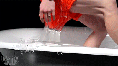 tentadog:  sizvideos:  Bathing in 500 lbs of putty - Watch the full video   same