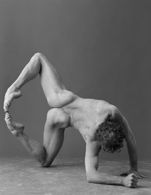 BALLET BOYS