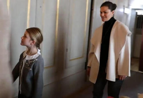 On Monday, February 17, 2019, Crown Princess Victoria and Princess Estelle of Sweden visited the Chu