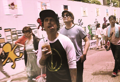 imagineseverywhere:  Imagine hanging out with Billie.