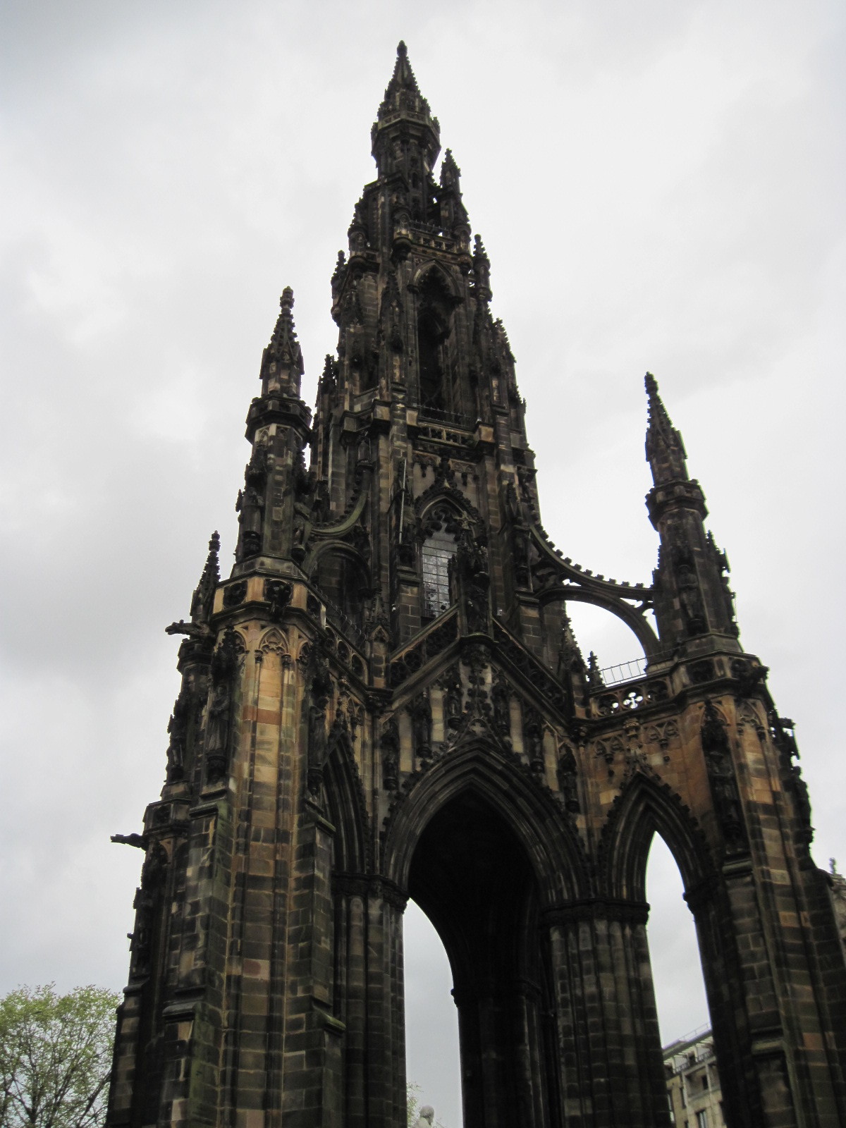 ke-sh:Scott Monument, Edinburghphoto by me