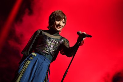 lagirama:Happy 22nd Birthday Naachan. Wish you all the best. We love you, we love
