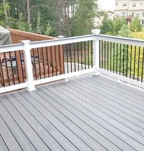 Baltimore DeckMid-sized Elegant Backyard Deck Photo With No Cover