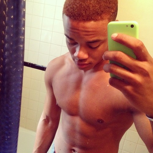 bruhyousexy:  Zack and kyree