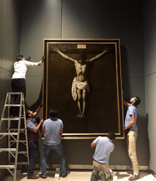 Francisco de Zurbarán - The Crucifixion.Preparing the exhibition “El arte de las naciones. El Barroc