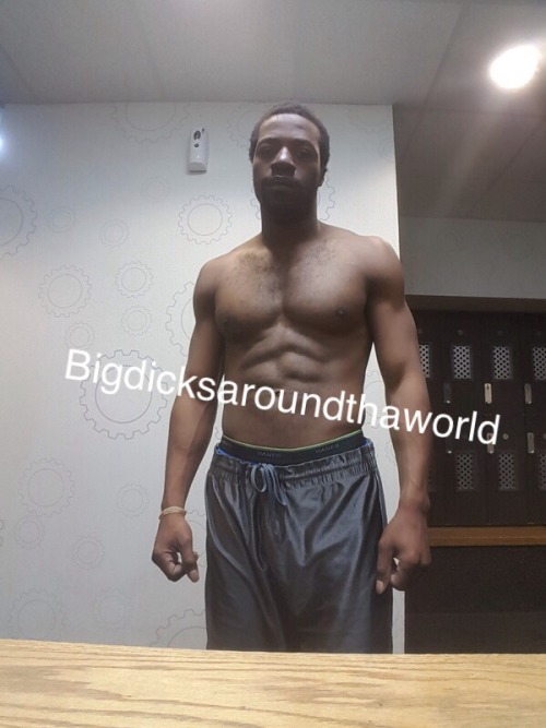bigdicksaroundthaworld:ENJOY!!! Remember to follow n reblog.. All videos are on Twitter on SCORPIOTO