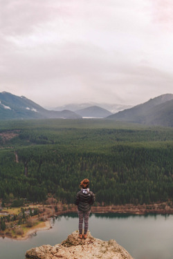 earthyday:  Looking Out  by Isaac Gautschi