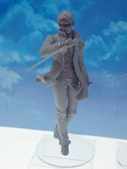 abyssalchronicles:  Alter Tales of Xillia 2 1/8 scale Julius Kresnik figure prototype showcased at Mega Hobby 2015 Autumn! &gt;&gt; Colored Ludger also showcased.   Pics c/o our friend Momo (Twitter | Tumblr)   