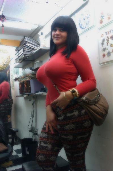es-bbw:  http://es-bbw.tumblr.com/