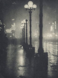 thats-the-way-it-was:  Broadway at Night, 1910 Photo: Alvin Langdon Coburn 