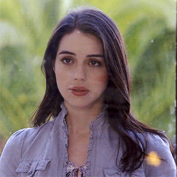 akanesource:adelaide kane as lilly springler in can’t buy my love